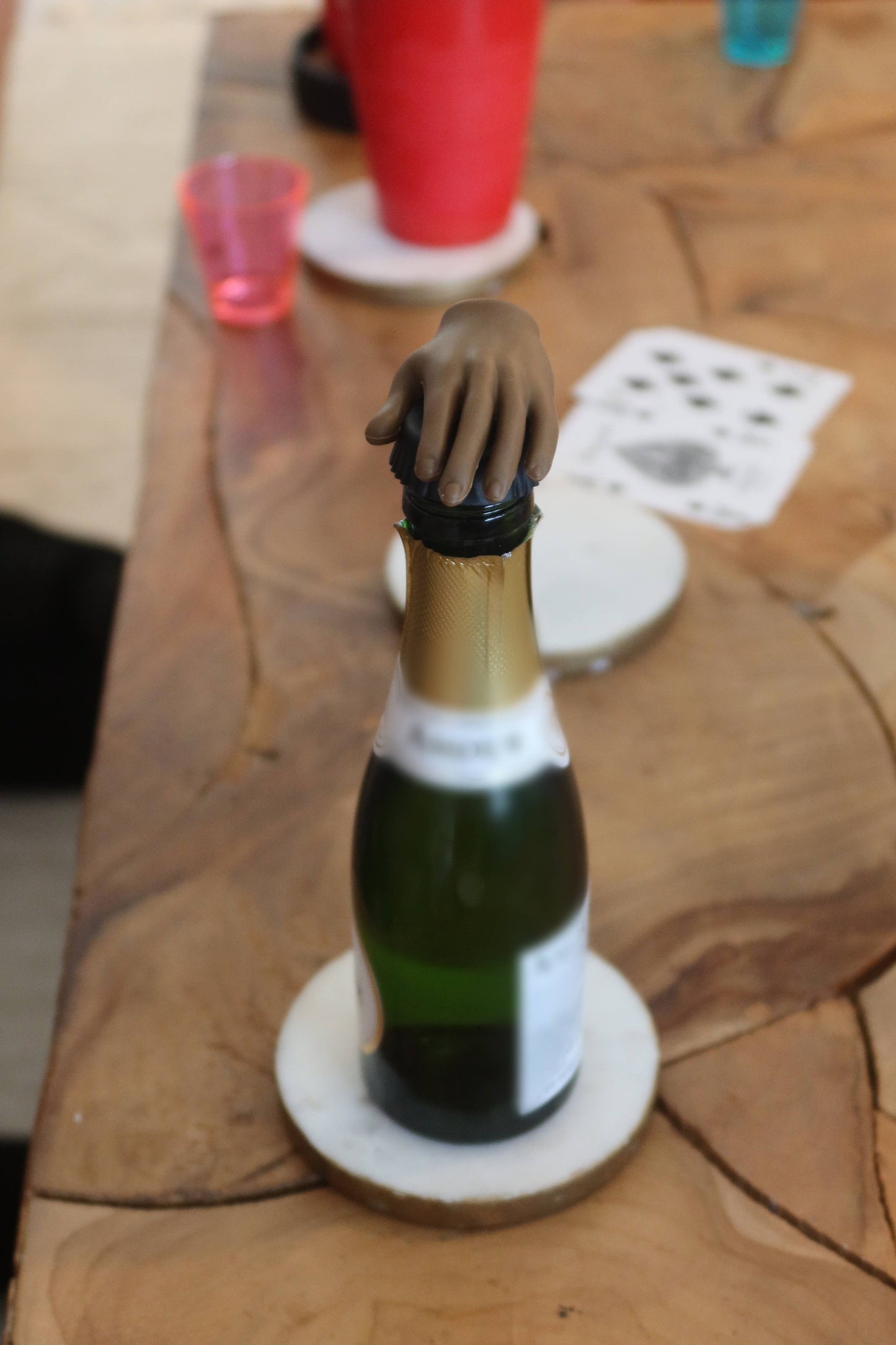 The Handy Bottle Top (2)
